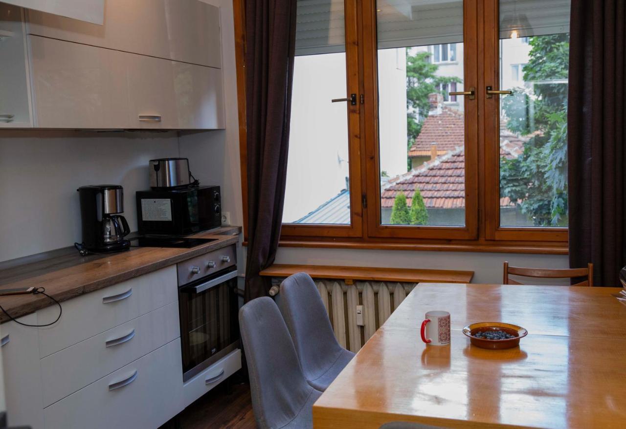 Central Sofia 3-Bedroom Apartment - Urban Art Gallery - Free Parking! Exterior foto
